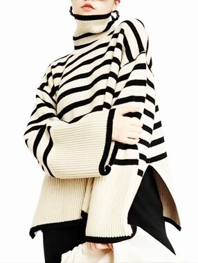 Black Striped Turtleneck Sweater ▪︎ Fall/Spring ▪︎ Lightweight ▪︎ OSFM